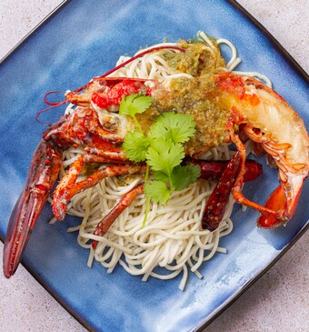 Kreeft met gember-pepersaus