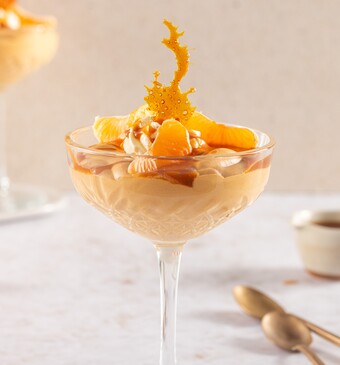 Karamelmousse met mandarijn en toffee