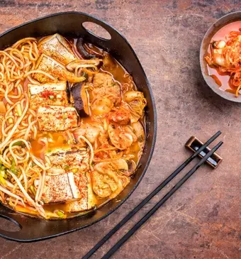 kimchi jjigae
