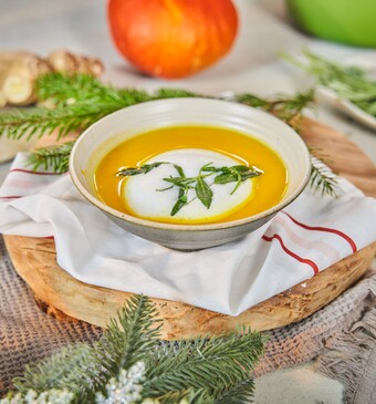 Snel met Mil kerst pompoensoep met kokosmelk