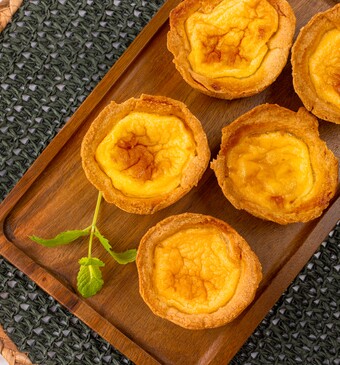 Eveline's Asian Favourites Hong Kong Style Egg Tarts
