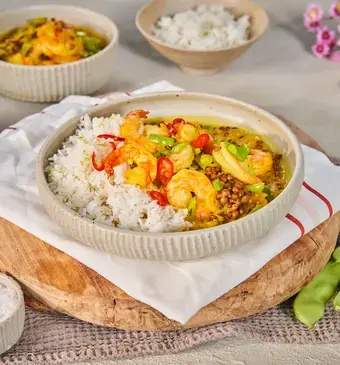Snel met Miljuschka: frisse start Linzencurry met garnalen 