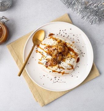 Banoffee pavlova's uit het programma Lekker Feestelijk!