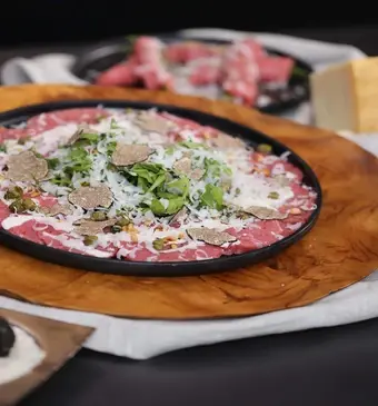 Carpaccio met pesto