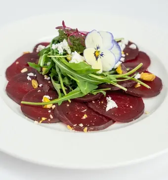 Gerookte-bietencarpaccio