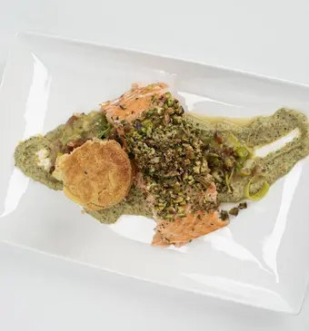 Cedergerookte zalm van de BBQ