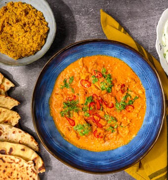 Butter chicken met naan