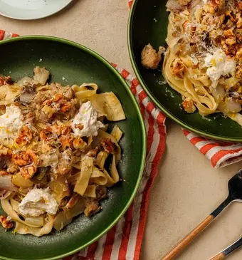 Spaghetti met witlof en venkelworst
