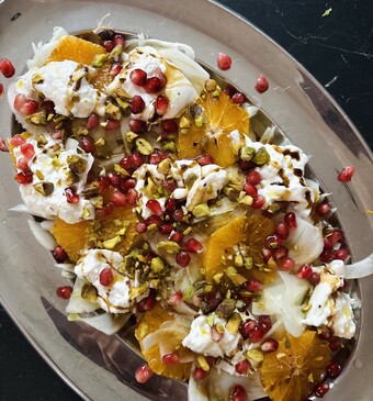 Feestelijke salade met sinaasappel, venkel en burrata