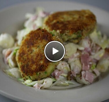 Makreelburger met witlofsalade