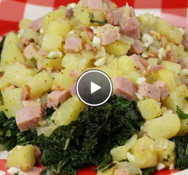 Warme aardappelsalade met gestoofde boerenkool