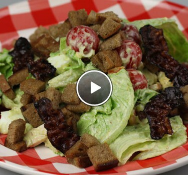 Salade met gerookte kip en boerendressing
