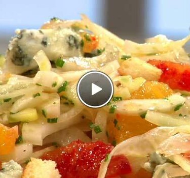 Venkelsalade met bloedsinaasappel en roquefort