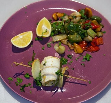 Involtini di pesce piatto con peperoni (rolletjes van vis met paprika’s)