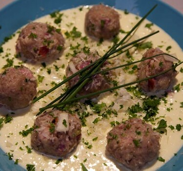 Gnocchi canederli alla Pusterese (Gnocchi uit Val Pusteria)