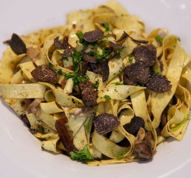 Pappardelle al filetto e tartufo (Pappardelle met biefstuk en truffel)