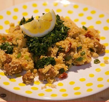 Bloemkoolcouscous met pittige salsa verde