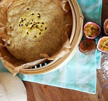 Tropisch ontbijtje: rijstbloemcake (cake uit een stoommandje)