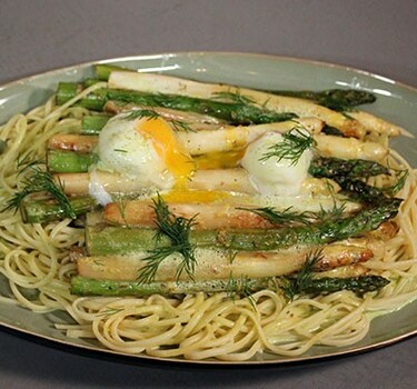 Gegrilde asperges met linguini