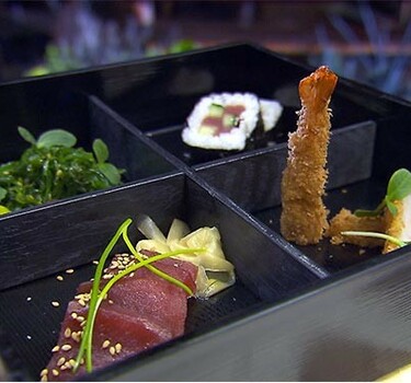 Tonijn-bentobox met wagamesalade