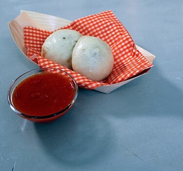 Garnalen dim sum, bapao en gyoza met dips