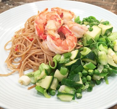 Pittige citroen-knoflookspaghetti met gamba’s