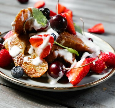 Pain perdu met rood fruit