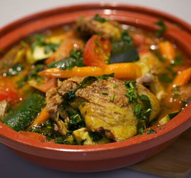 Kiptajine met wortel en courgette & Tajine met gamba’s