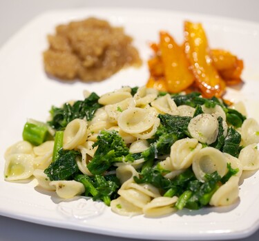 Orecchiette alle cime di rapa (pasta met Italiaanse broccoli)