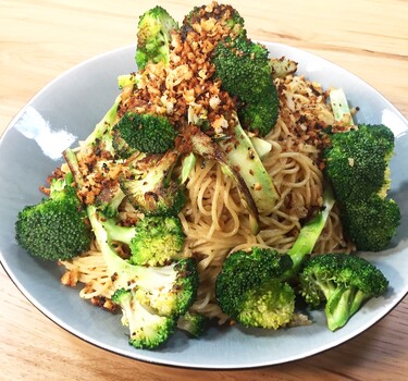 Spaghetti met ansjovis en broccoli
