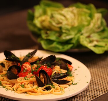 Linguine met gemengde zeevruchten