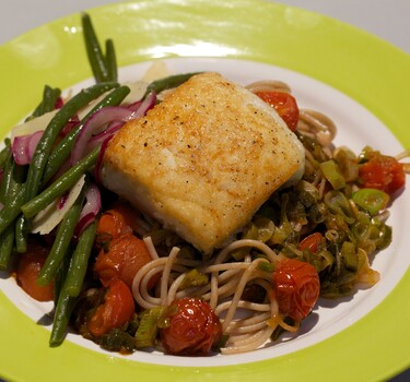 Gebakken heilbotfilet met haricots verts-salade