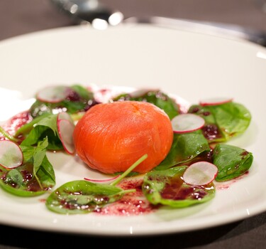 Zalmpraline van gerookte en rauwe zalm