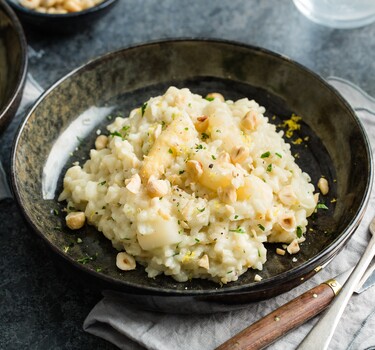 Risotto met witte asperges, citroen en kervel