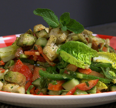 Fattoush, vegetarische Libanese broodsalade