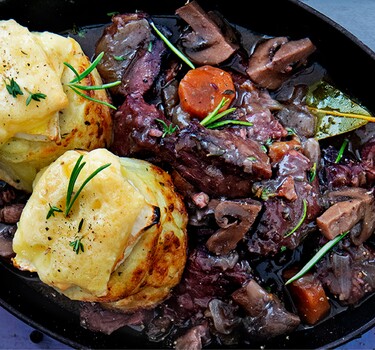 Boeuf bourguignon met gratin