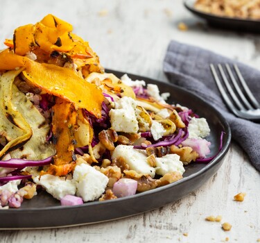 Pompoensalade met feta en za’atar