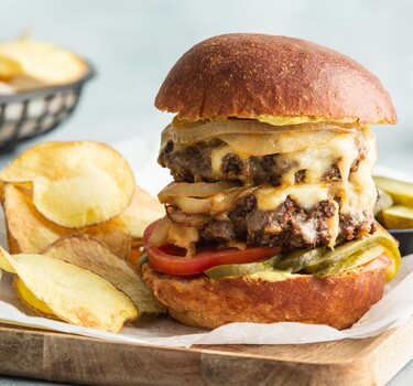 Cheese & onion burgers