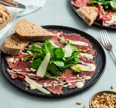 Carpaccio met dragon-truffelmayonaise