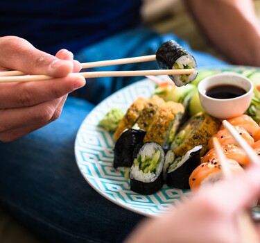 Sushi etiquette