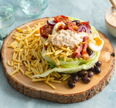 Afwasvrije campingsalade met Thousand Island dressing