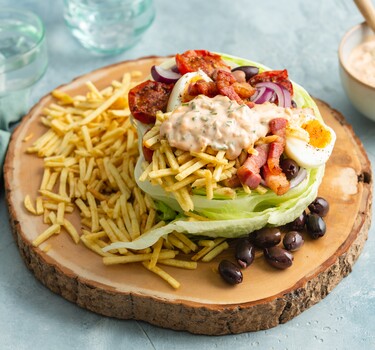 Afwasvrije campingsalade met Thousand Island dressing