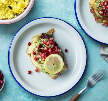 Gergilde aubergine met olijvensalsa