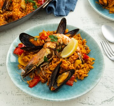 Paella met zeevruchten