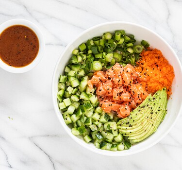 Poke bowl met zalm