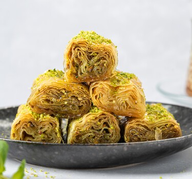 Baklava-hor.jpg