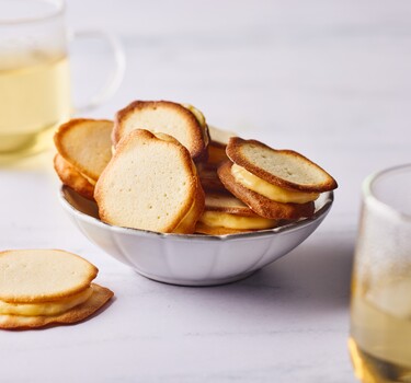 Gevulde boterkoekjes met citroencrème