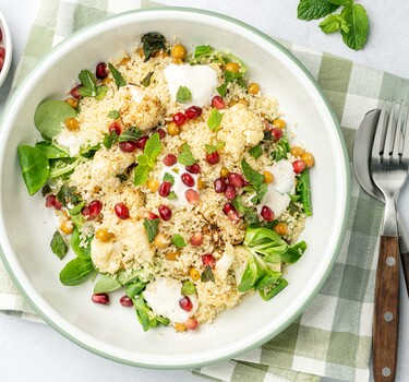 Bloemkool-salade met halloumi