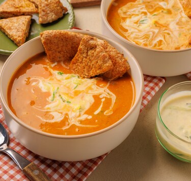 oma's rode linzensoep bibis twist