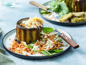 Ovenpasta met spinaziebechamel, pancetta en pecorino Miniatuur